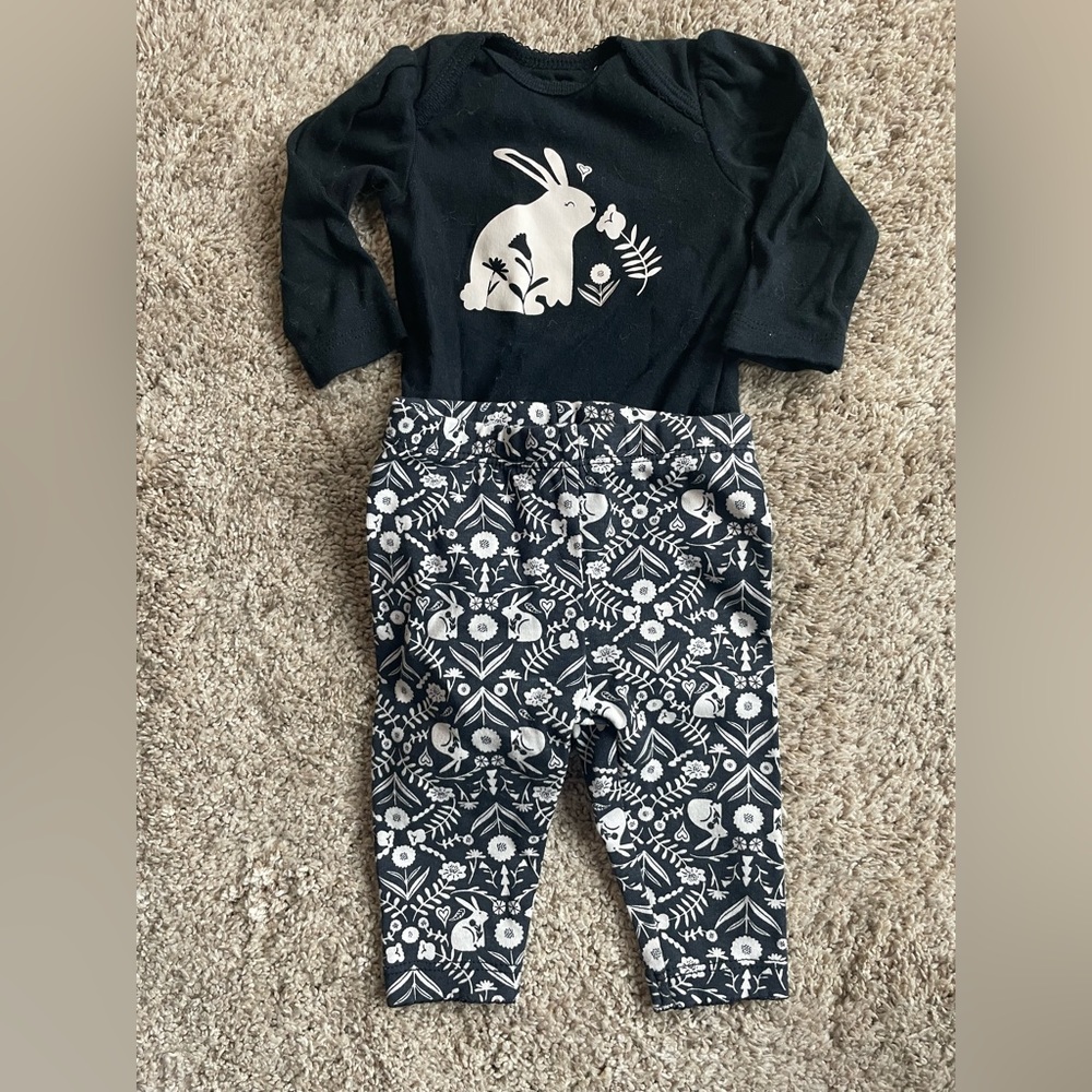 Carter’s brand size 3 months black and white bunny two piece outfit